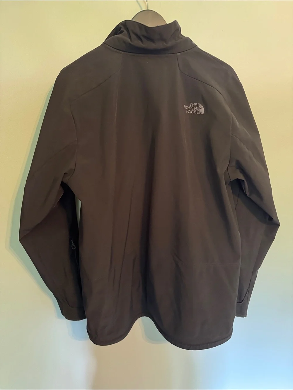 The North Face Men's Black Softshell Jacket